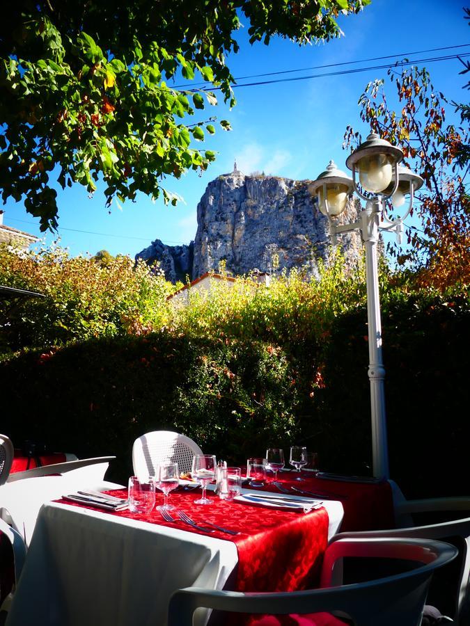 Ma Petite Auberge 카스텔란 외부 사진