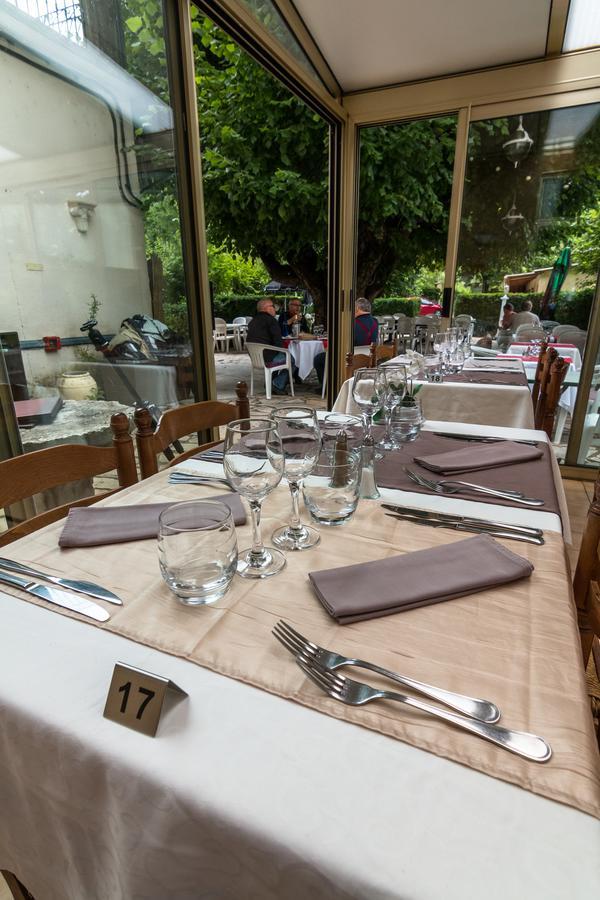 Ma Petite Auberge 카스텔란 외부 사진