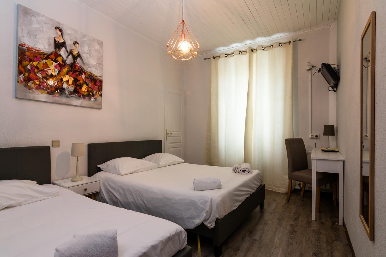 Ma Petite Auberge 카스텔란 외부 사진